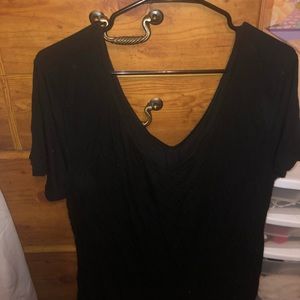 🧥V Neck Black Flowy Shirt